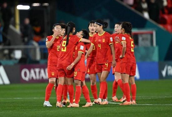 内衣公司女职员