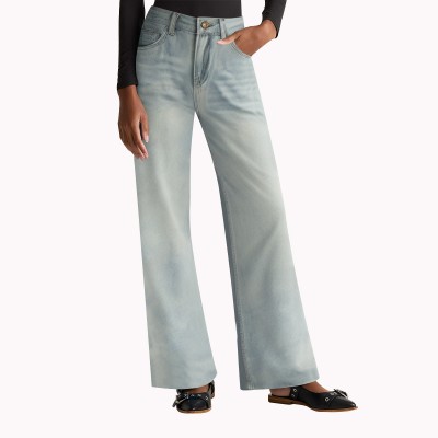 Light Colored Narrow Wide Leg Jeans